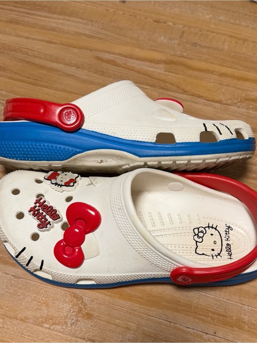 CROCS White Kids Clog Sandals with Red Strap & Blue Trim